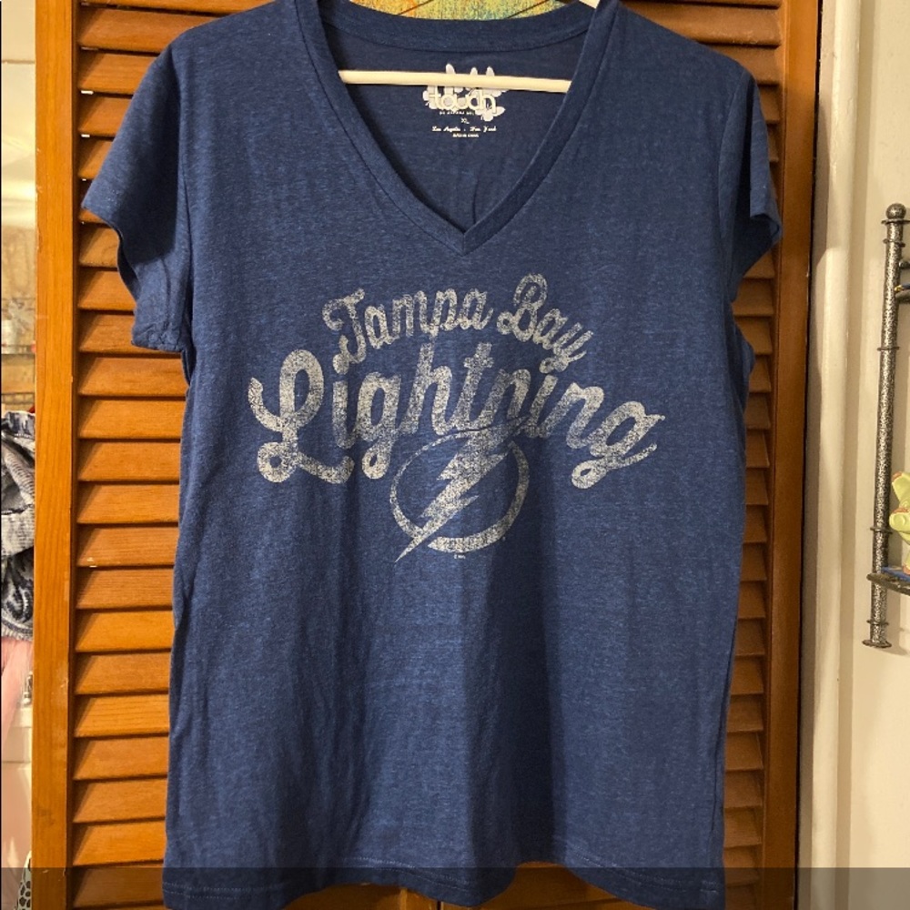 Tampa Bay lightning shirt